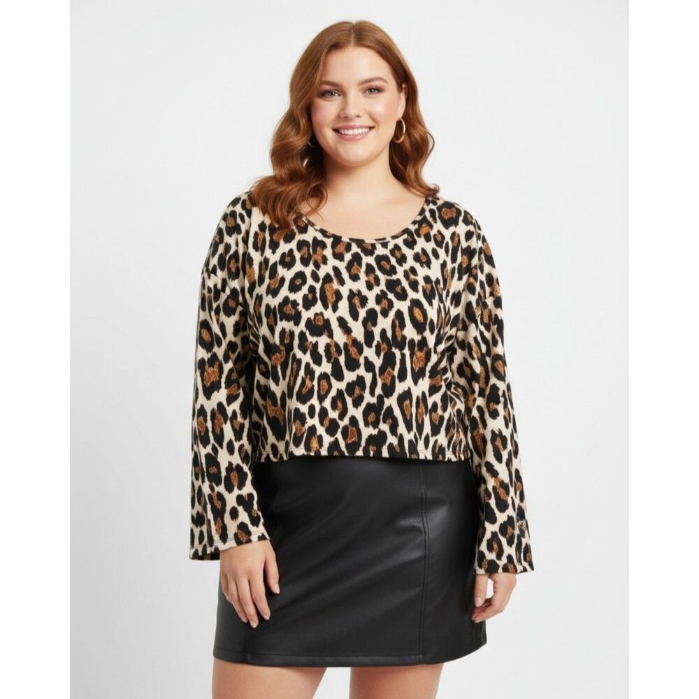 Ashley Stewart Cropped, Long-sleeve Leopard Print Top! NWT! Size 34/36 - Picture 2 of 7